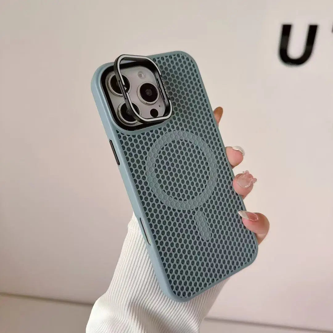 Funda MagSafe con rejilla de panal para iPhone 17, 17 Air, 16, 15, 14, 13, 12 Pro Max, soporte de lente de aleación y cubierta de carga inalámbrica.